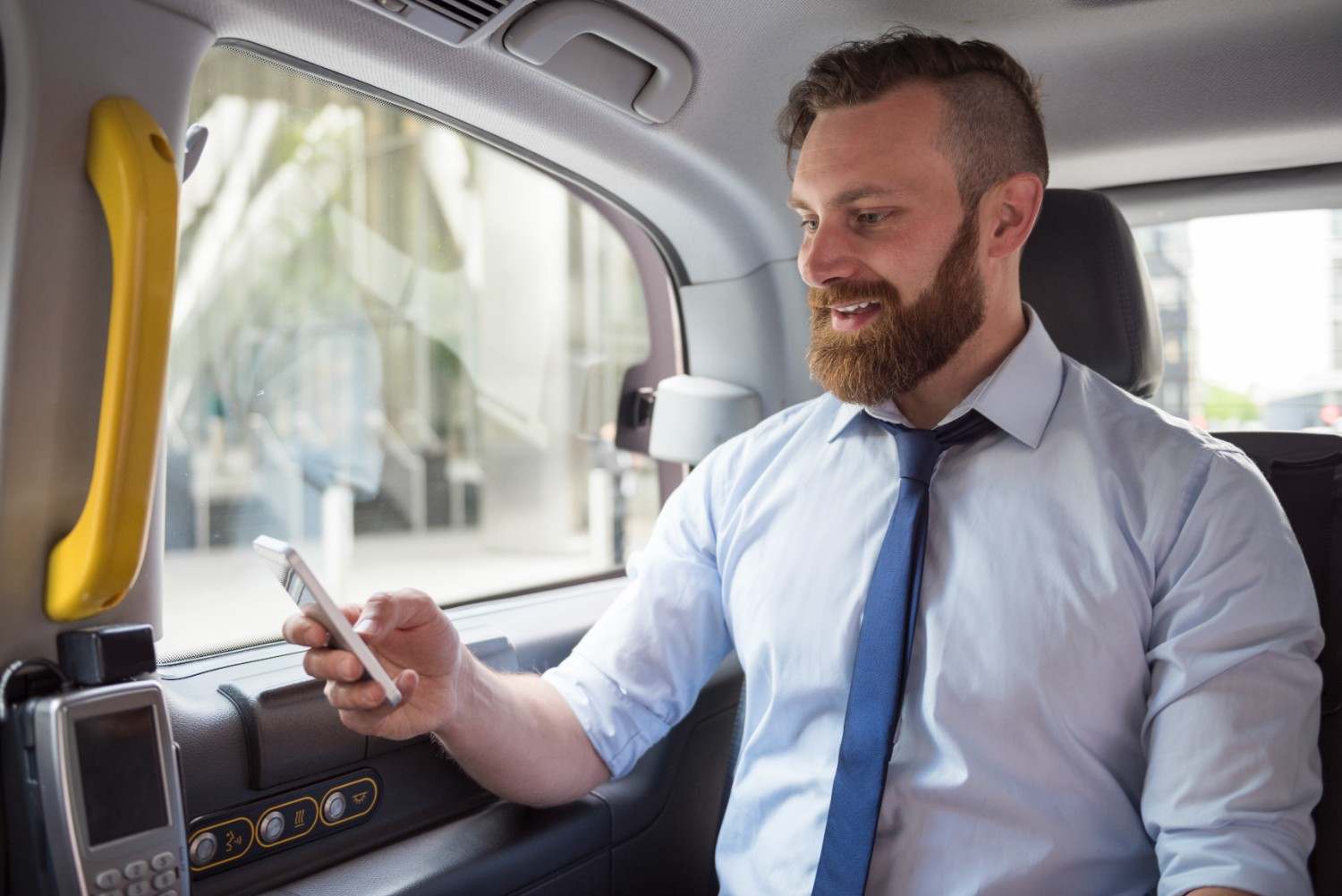 Professional Airport Transfer Service: A Comfortable Way to Travel